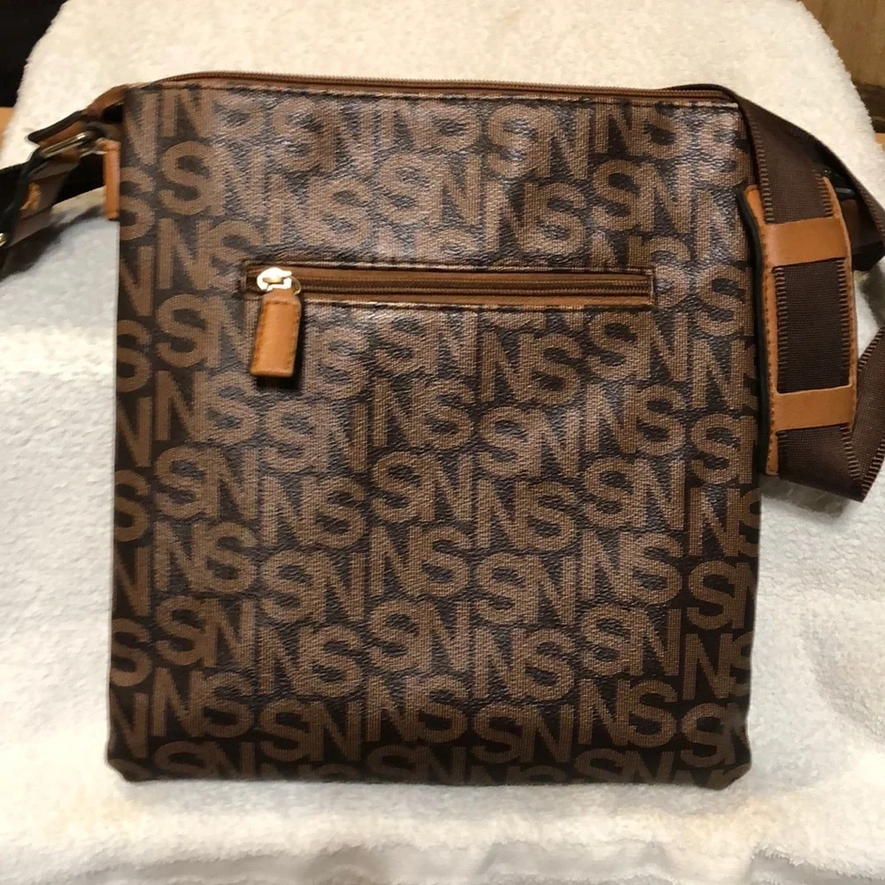 Stephanie Nicole Brown Crossbody Bag
